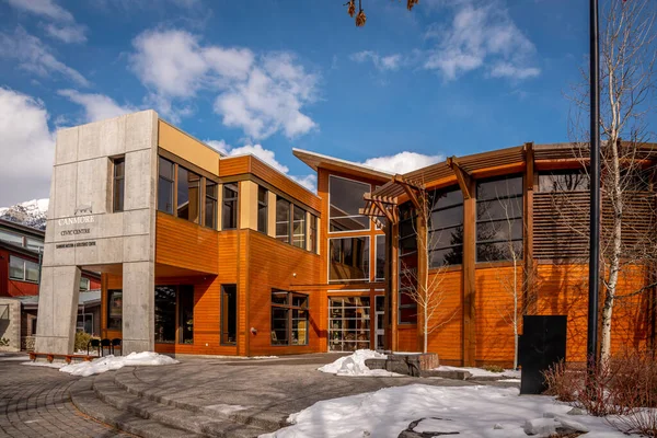 Canmore Alberta April 2020 Exterior Facade Canmore Civic Centre Beautiful — Stock Photo, Image