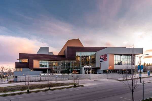 Calgary Deki Mount Royal Üniversitesi Kampüsündeki Taylor Sahne Sanatları Merkezi — Stok fotoğraf