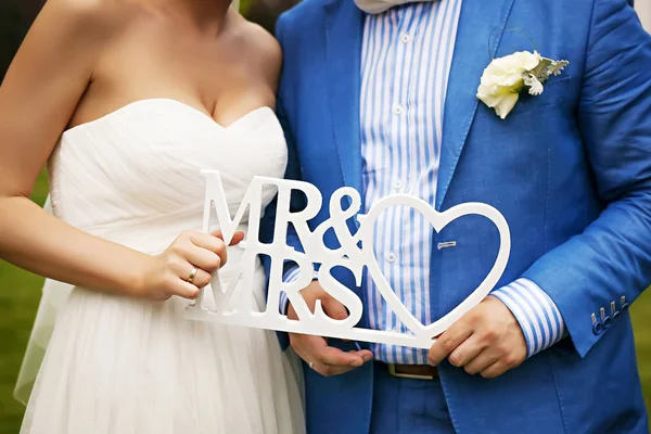 Young wedding couple. Groom and bride together. — Stock Photo, Image