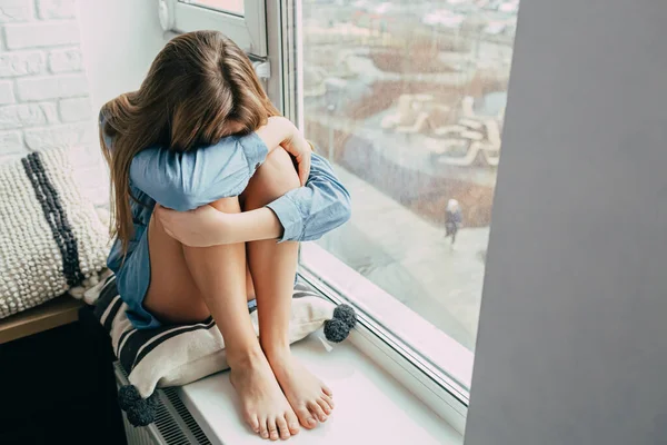 Sad Teenage Girl Hugging Her Knees Laid Her Head Them — Stock Photo, Image