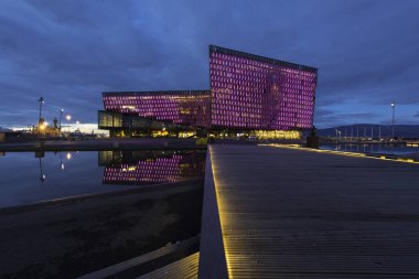 Harpa konser salonu ve Konferans Merkezi, Reykjavik, İzlanda