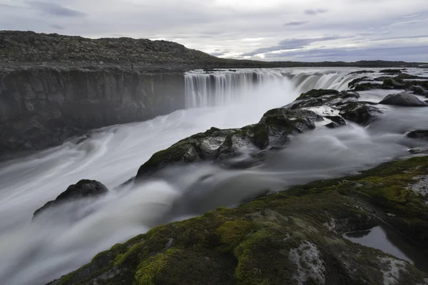 Selfoss vodopád v Jokulsargljufur národní Park, Island, Evropa. — Stock fotografie