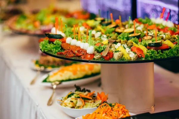 Catering comida boda buffet — Foto de Stock