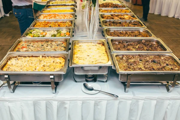 Catering comida casamento buffet — Fotografia de Stock