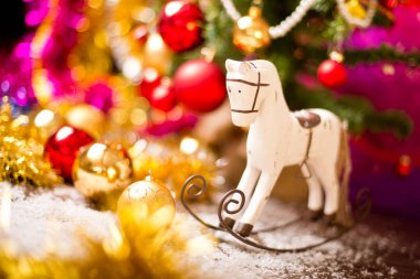 Noel ağacı at dekor