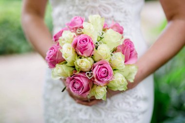 Düğün dekor çiçek gelin