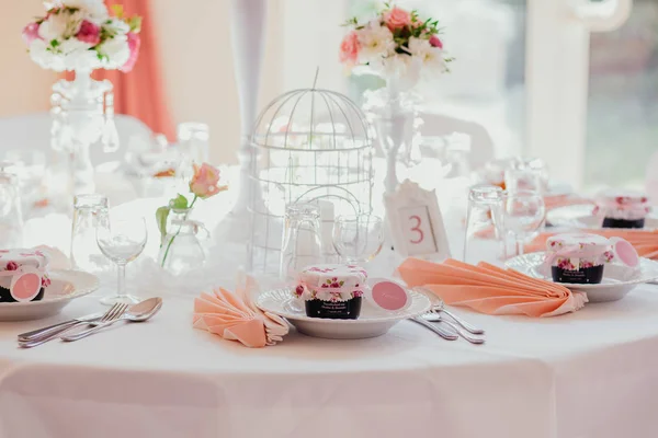 Decoración de la boda al aire libre interior —  Fotos de Stock