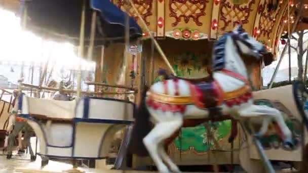 Horse christmas market carousel — Stock Video