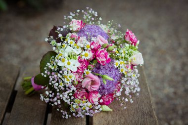 Gelin yüzük düğün çiçek