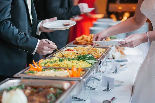 Düğün yiyecek tatlı catering