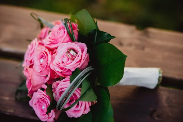 Beau bouquet de mariée mariage — Photo