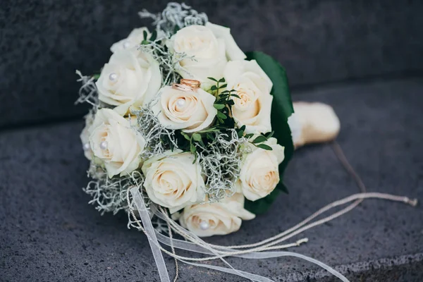 Beau bouquet de mariée mariage — Photo