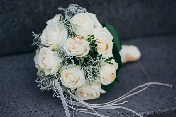 Beau bouquet de mariée mariage — Photo