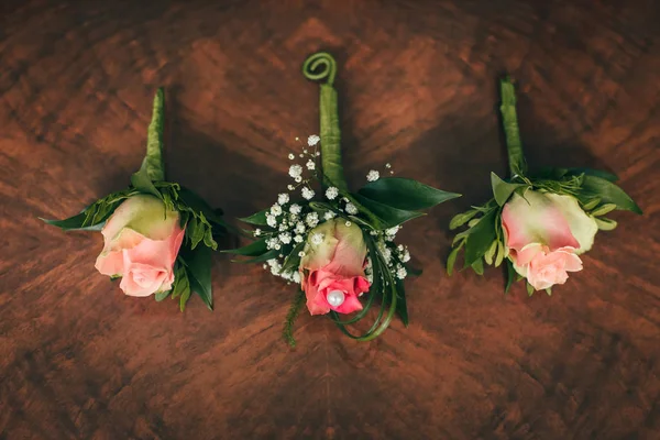 Flores casamento noivo buquê — Fotografia de Stock