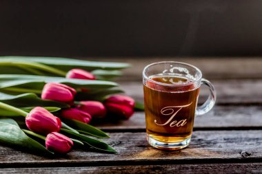 çay süt ahşap arka plan