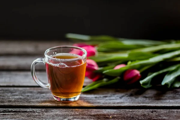 çay süt ahşap arka plan