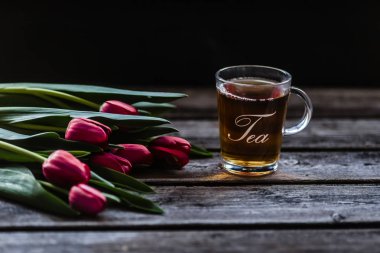 çay süt ahşap arka plan