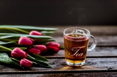 çay süt ahşap arka plan