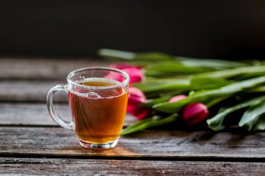 çay süt ahşap arka plan