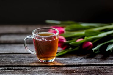 çay süt ahşap arka plan