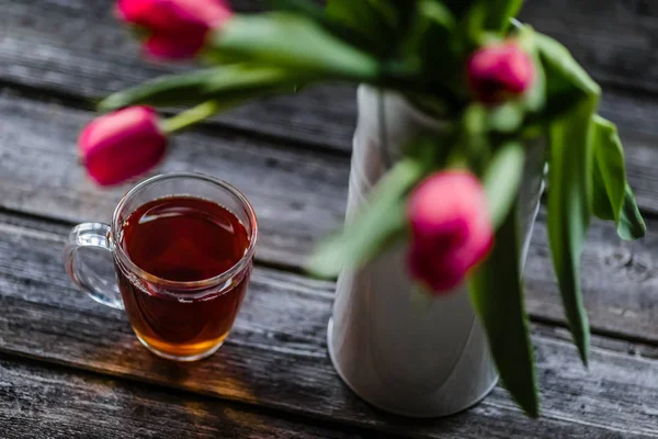 çay süt ahşap arka plan