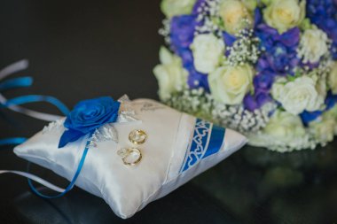 Gelin buket düğün çiçekleri