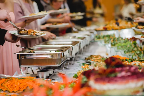 Catering cibo matrimonio buffet — Foto Stock