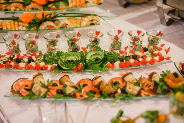 Catering comida casamento buffet — Fotografia de Stock