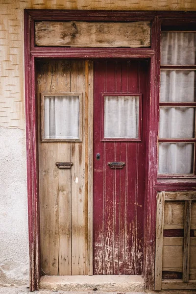 Stary tekstura drewna drzwi — Zdjęcie stockowe