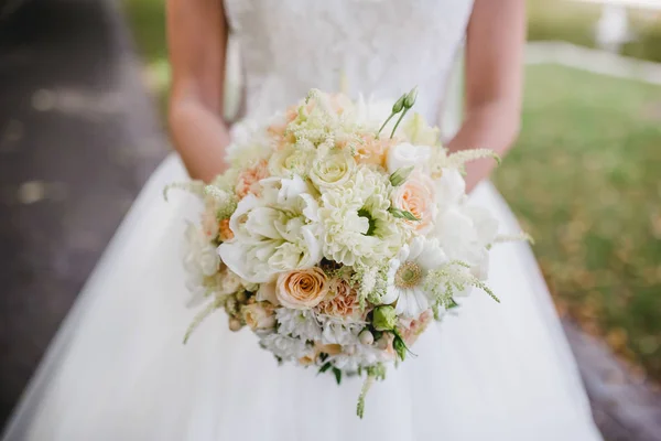 結婚式花嫁花束の花 — ストック写真