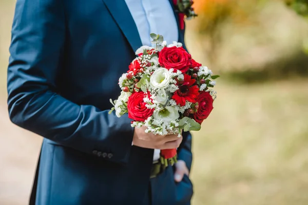 Hochzeit Blumen Brautstrauß — Stockfoto