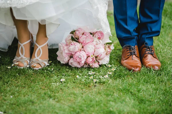 結婚式の花の花束リング — ストック写真