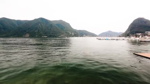 Lugano Schweiz liggande sjön — Stockvideo