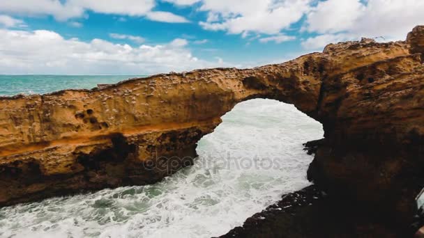 Azul oceano praia frança — Vídeo de Stock