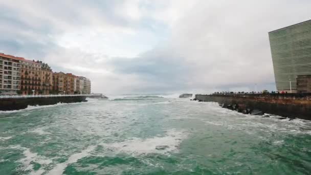 ビーチ海のスペインの波 — ストック動画