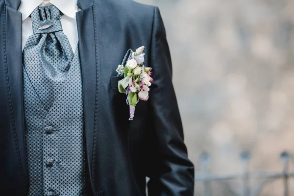 Menyasszony bouquet jegygyűrű — Stock Fotó