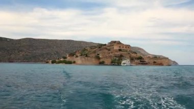 Girit Adası spinalonga deniz