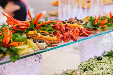 Restoran açık büfe olayları için catering