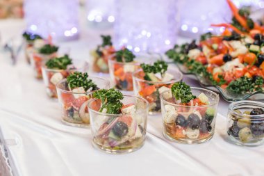 Restoran açık büfe olayları için catering