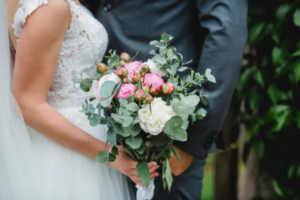 wedding church ceremony decoration flowers