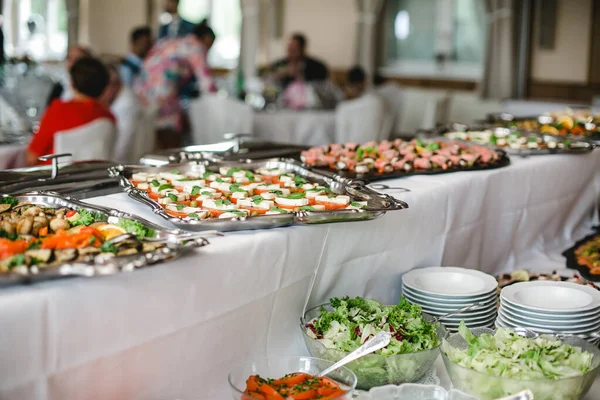 Buffet de bodas de catering para eventos — Foto de Stock