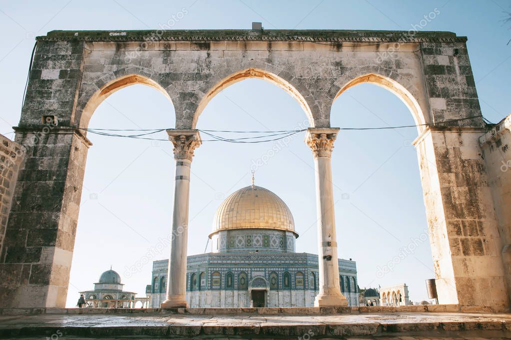 Dome of Rock and old arch