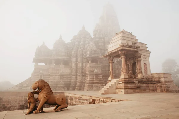 Храм Деви Джагдамби Посвященный Парвати Западным Храмам Кхаджурахо Индия — стоковое фото