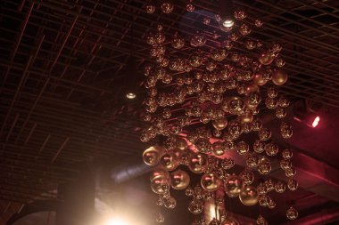 Birçok cam topları