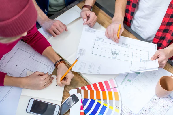 Designers working at project — Stock Photo, Image