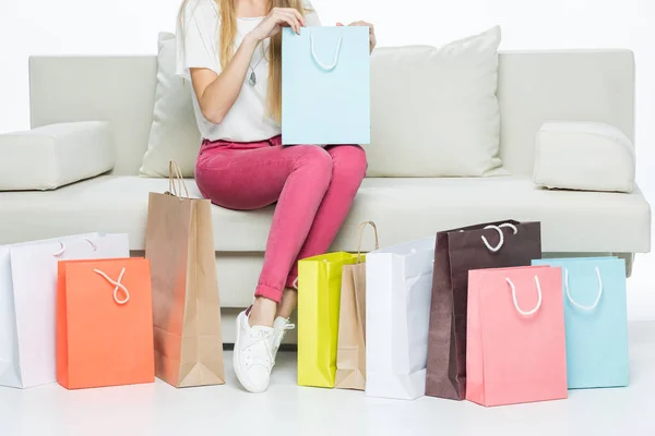 Woman with shopping bag — Stock Photo, Image