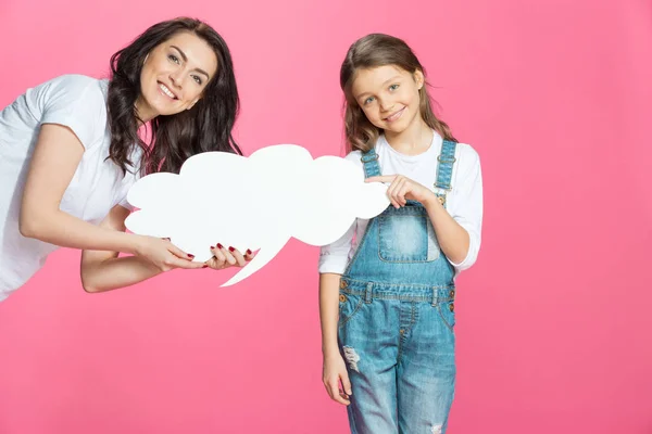 Mother and daughter with speech bubble — Stock Photo, Image