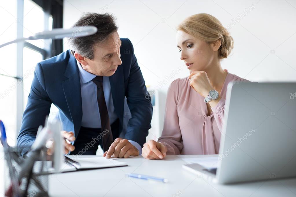 businesspeople working in office 