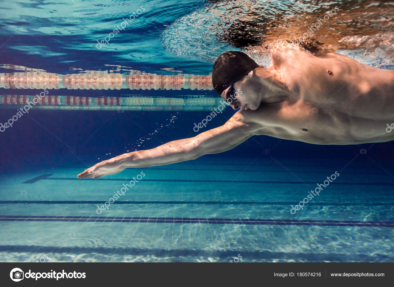 Natation Images Libres De Droit Photos De Natation Depositphotos