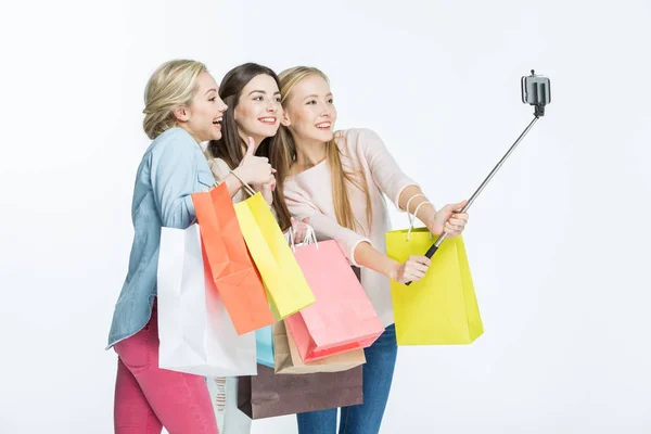 Mujeres haciendo selfie - foto de stock